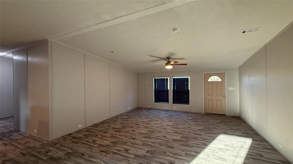 144 Wheelis Loop Property Photo 2
