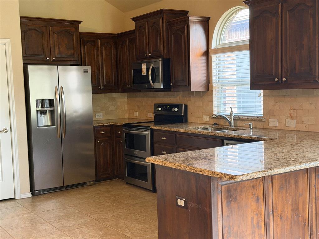 1220 Scott Drive Property Photo 6