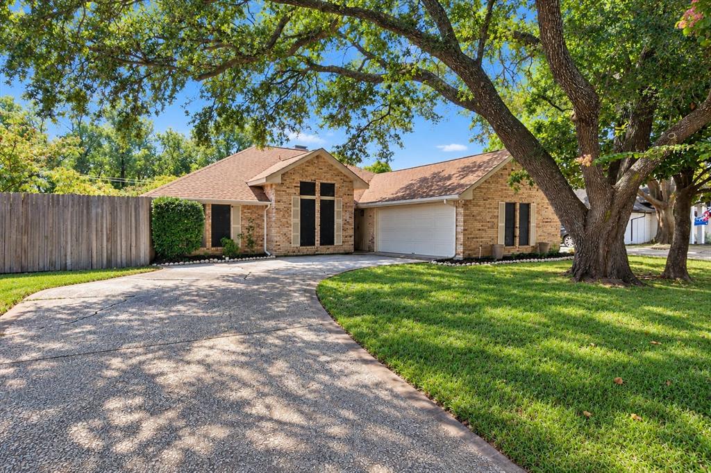 1107 Bayshore Drive Property Photo 1