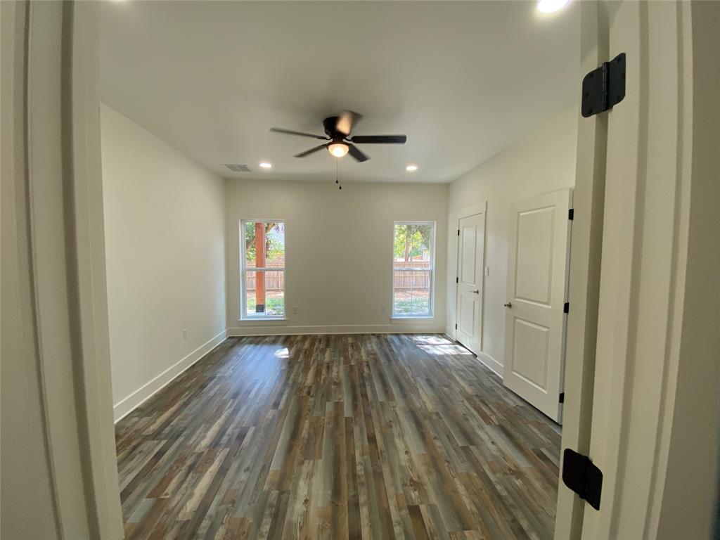 702 Davis Avenue Property Photo 17