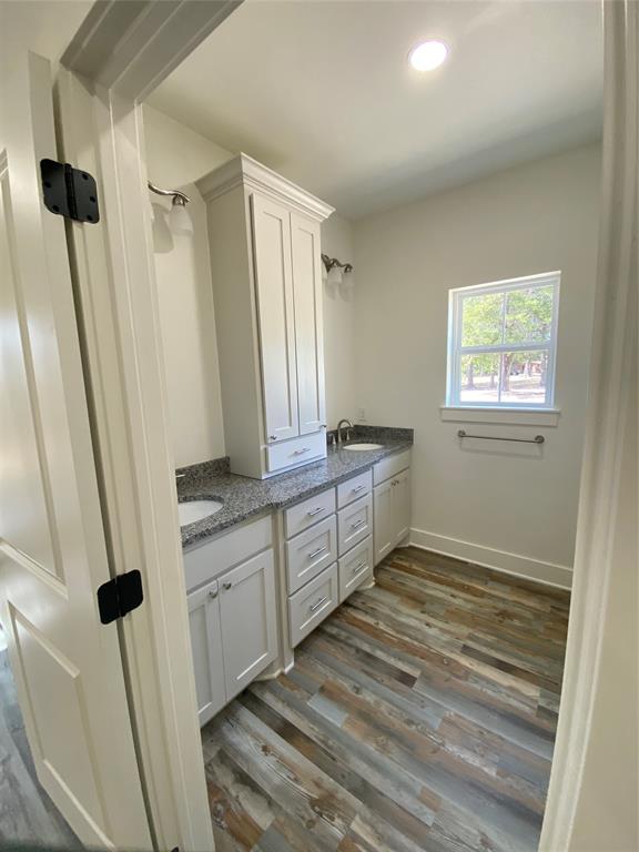 702 Davis Avenue Property Photo 18