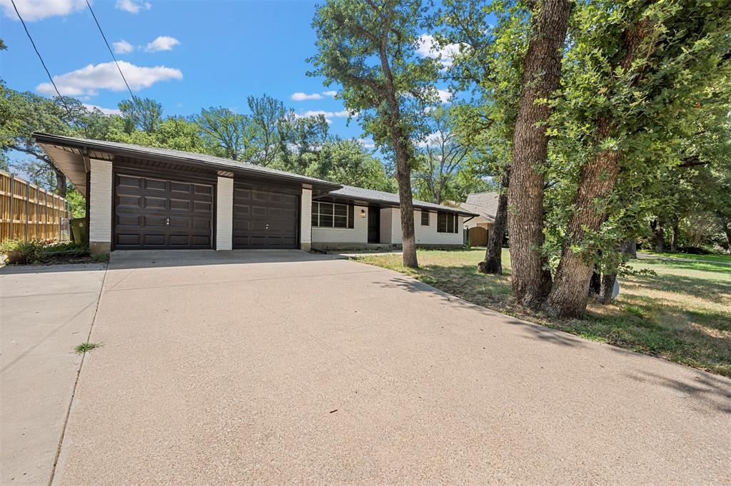 1444 Cimarron Trail Property Photo 3