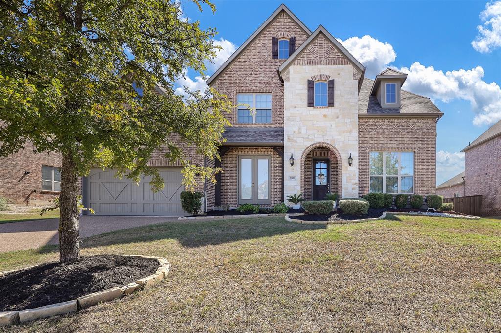 1800 Shavano Way Property Photo 1