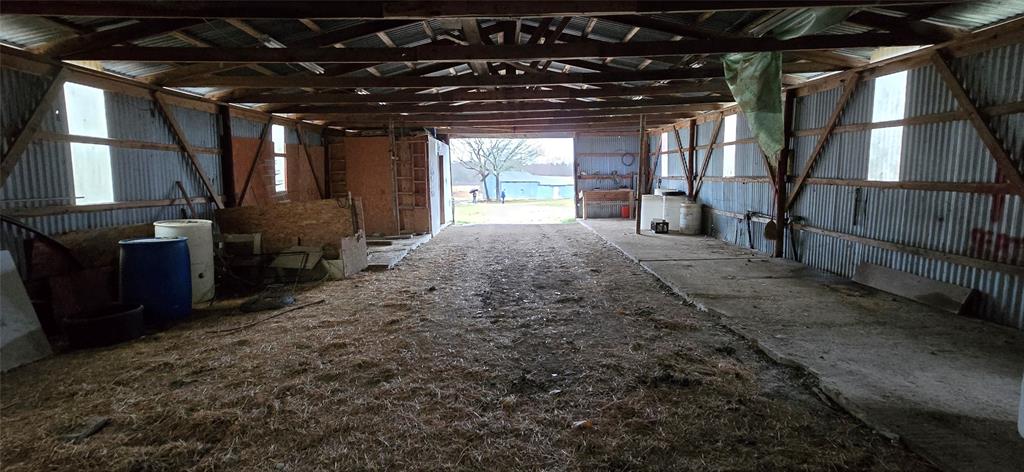 2267 County Road 3025 Property Photo 29