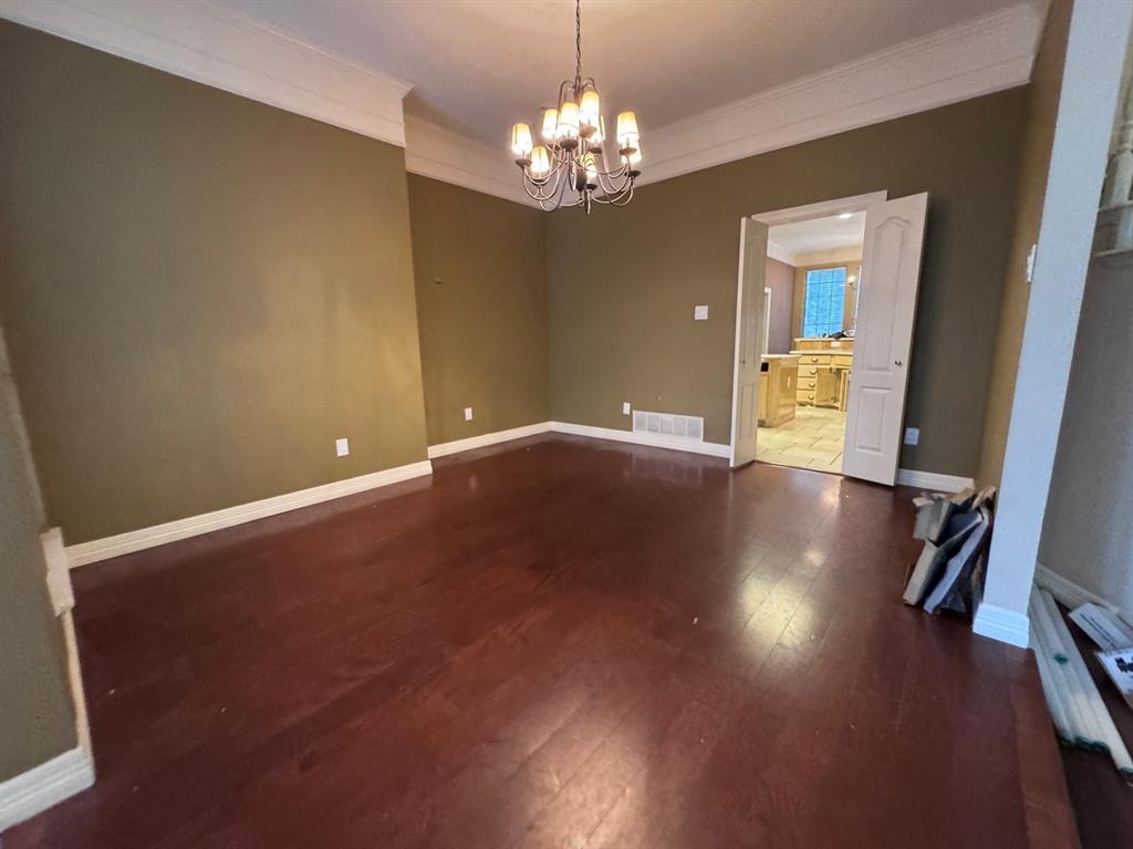 2717 Laurel Valley Lane Property Photo 10