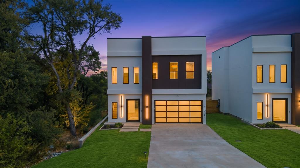 4581 N Shore Drive Property Photo 1