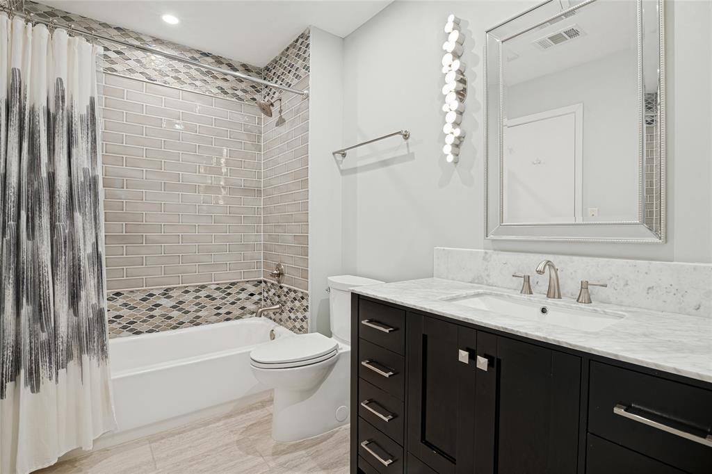 17411 Oakington Court Property Photo 21
