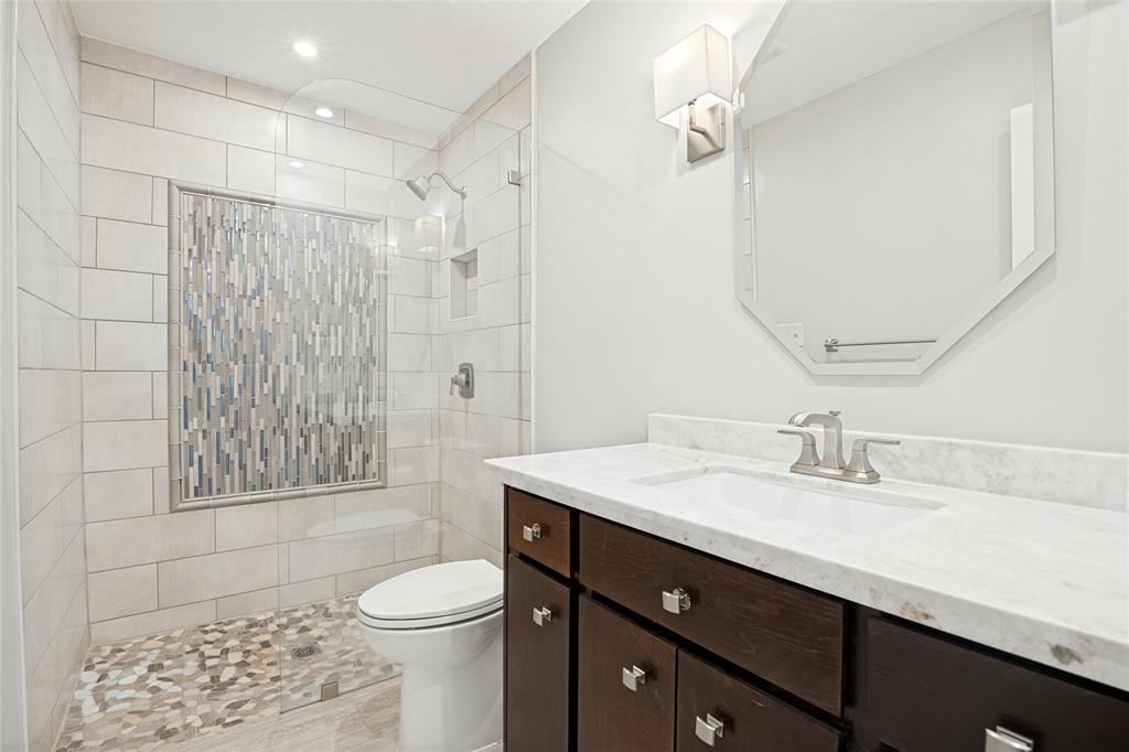 17411 Oakington Court Property Photo 24