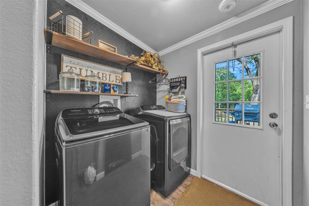 2421 N County Road 810 Property Photo 11