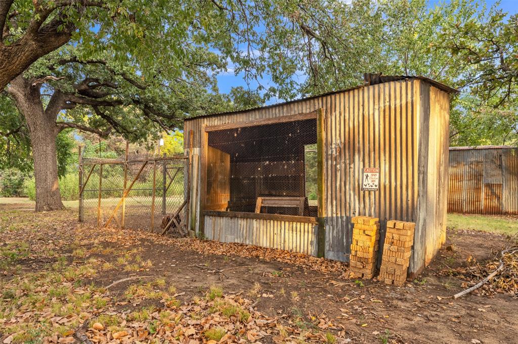 2421 N County Road 810 Property Photo 39