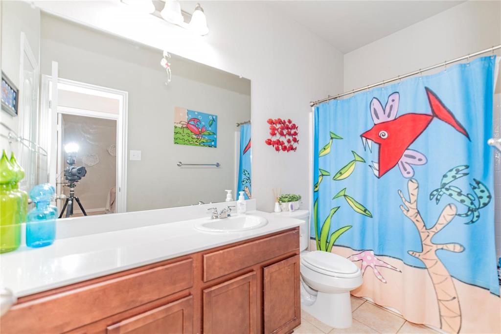 1024 Bird Creek Drive Property Photo 4