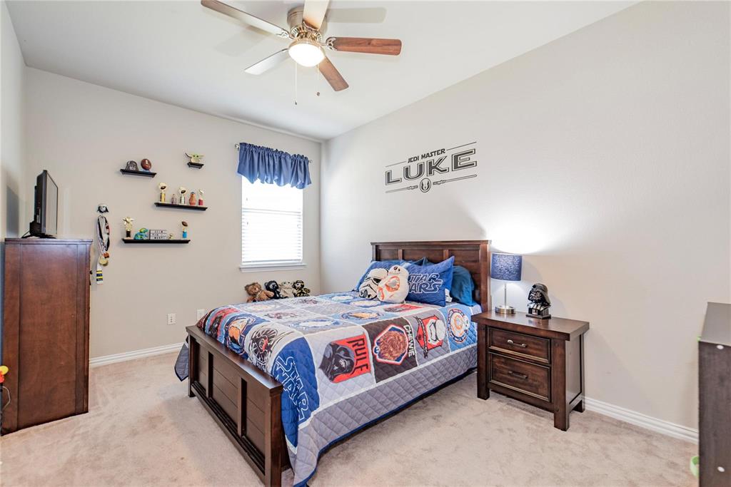 1024 Bird Creek Drive Property Photo 6