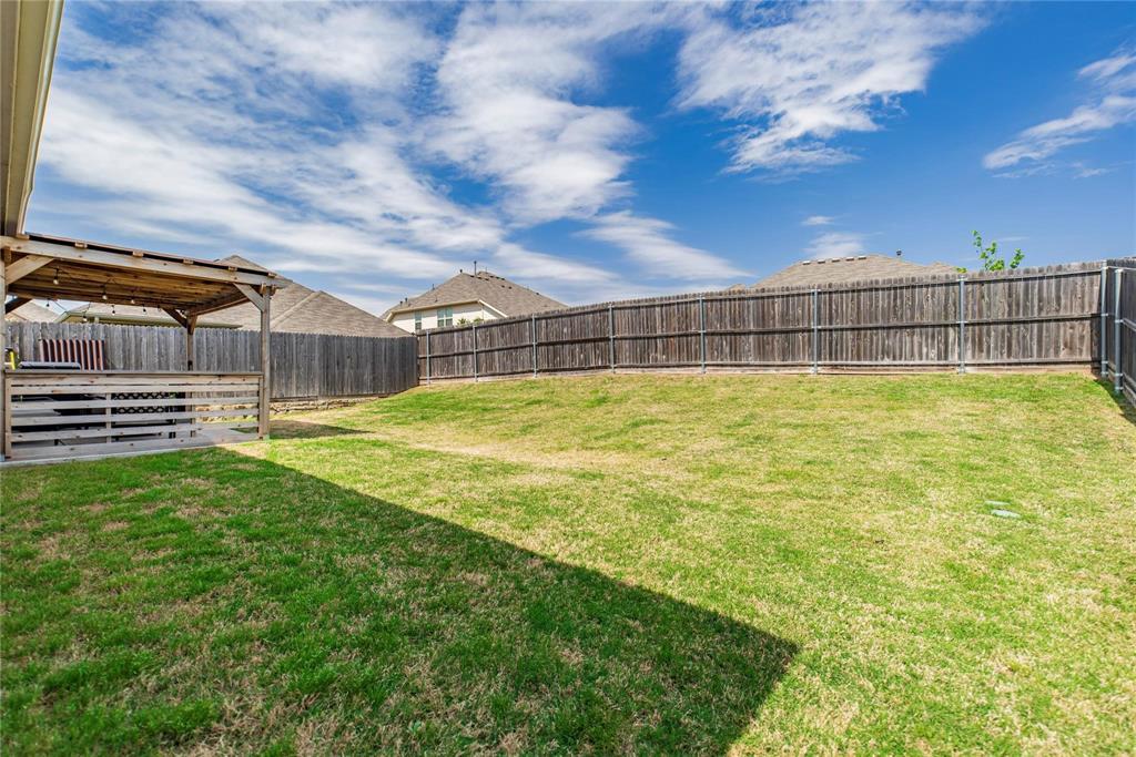 1024 Bird Creek Drive Property Photo 26
