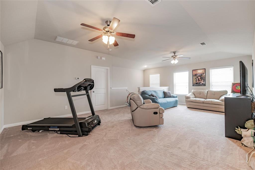 1024 Bird Creek Drive Property Photo 27