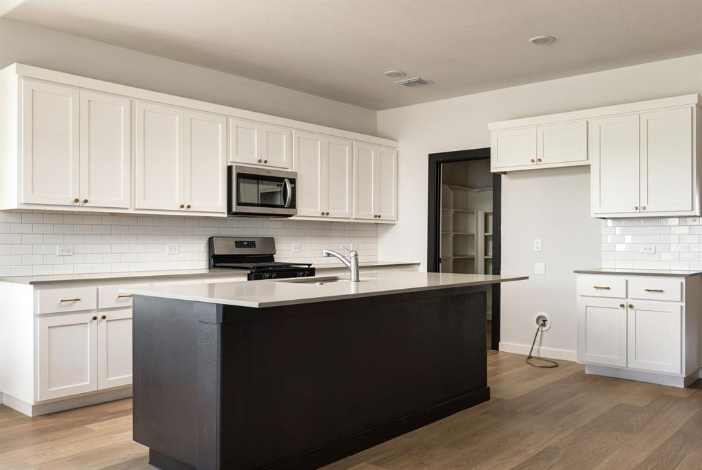 14720 Bandana Road Property Photo 3