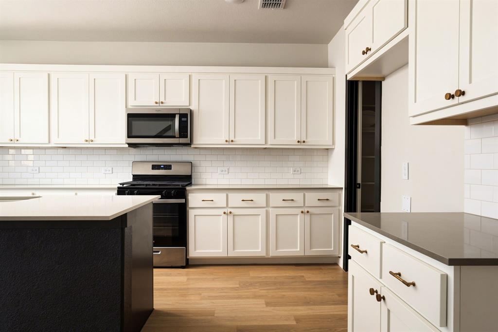 14720 Bandana Road Property Photo 4