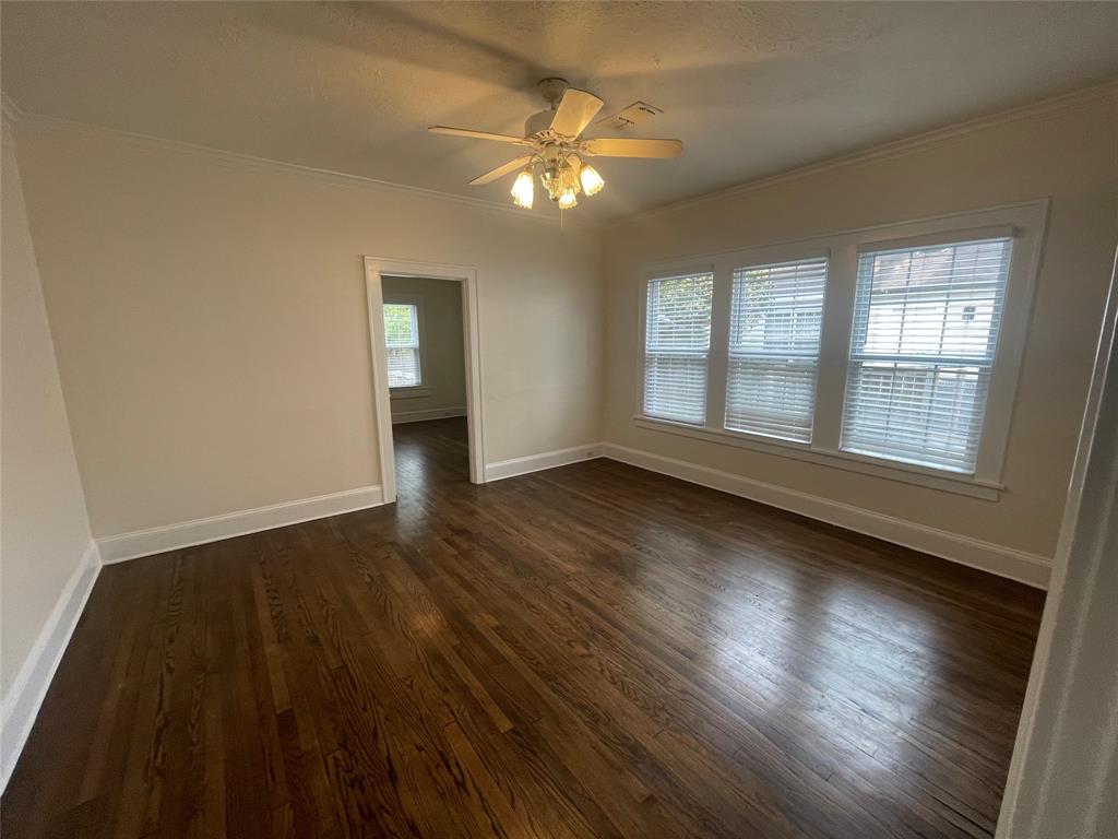 242 Preston Avenue Property Photo 8