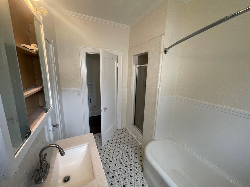 242 Preston Avenue Property Photo 22