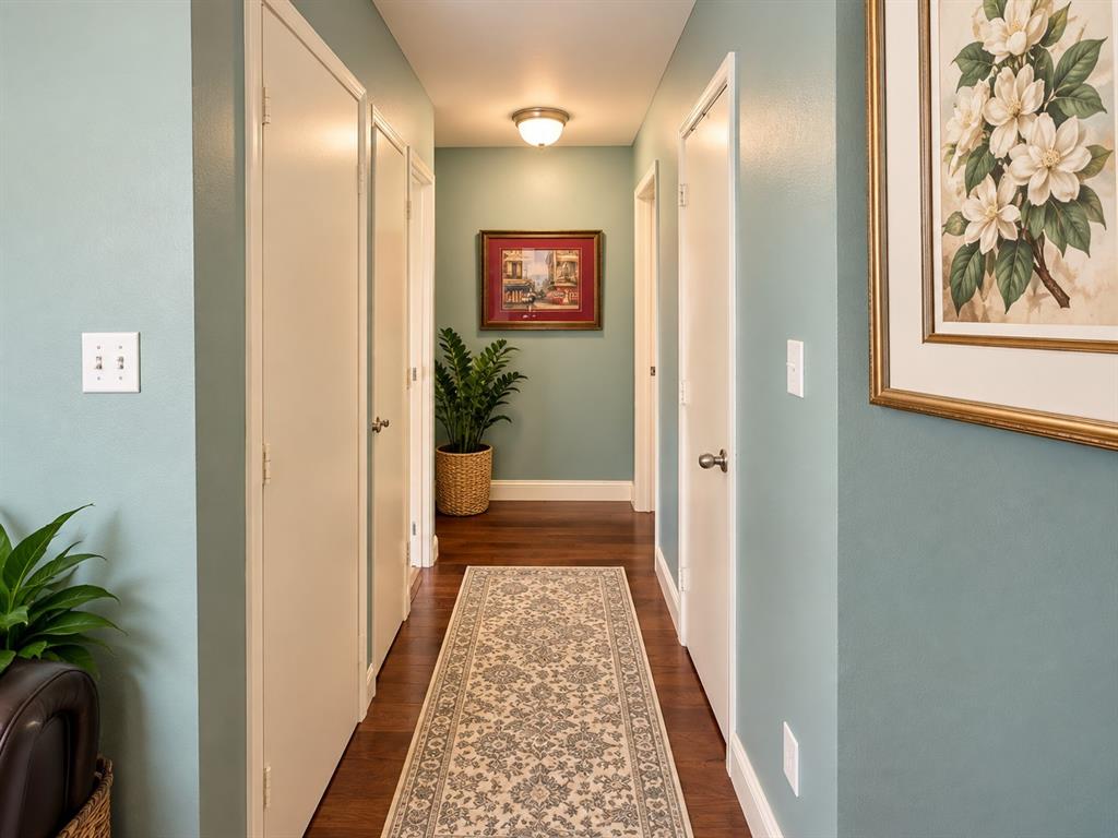 1605 Canary Island Court Property Photo 11