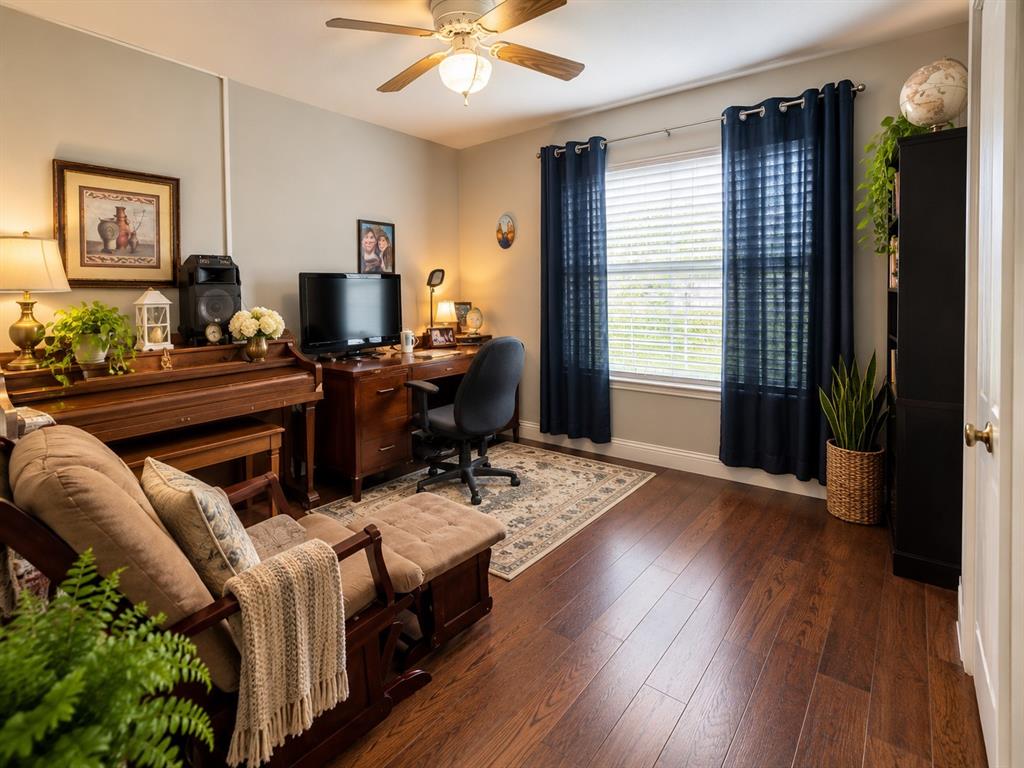 1605 Canary Island Court Property Photo 12