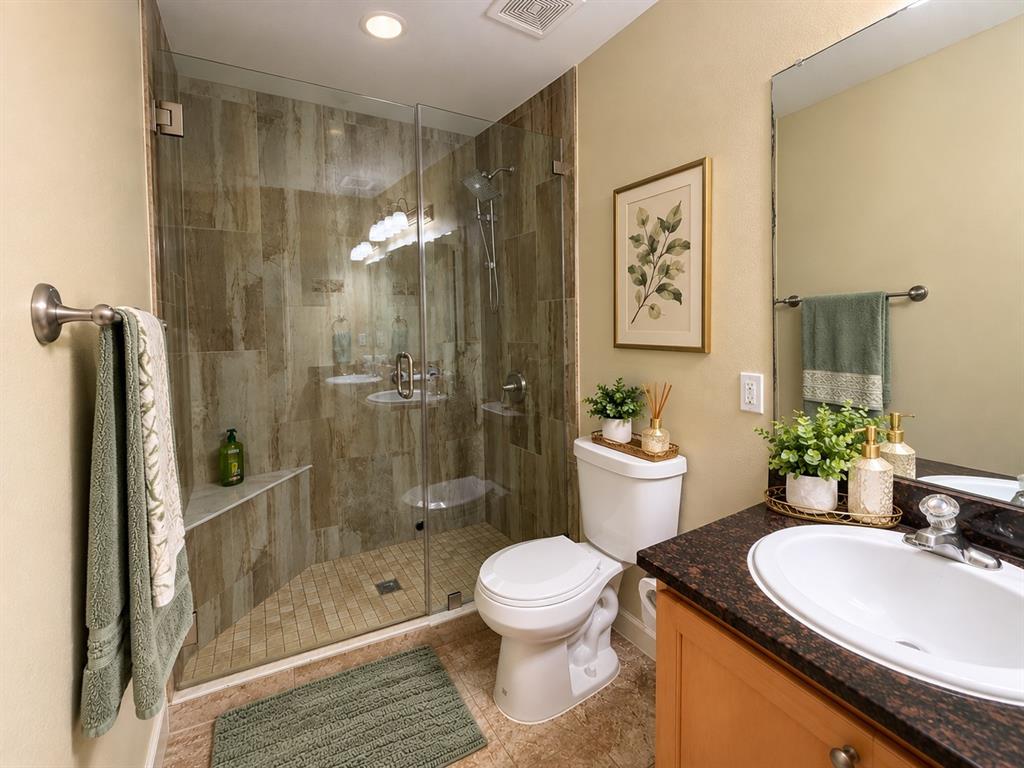 1605 Canary Island Court Property Photo 18