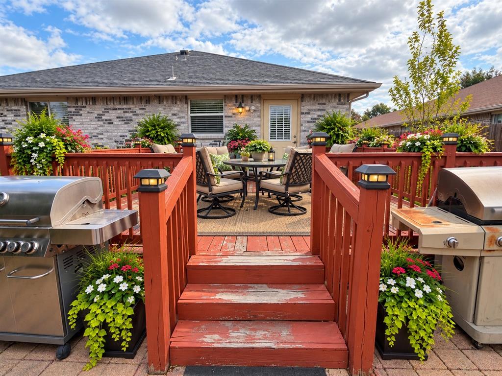 1605 Canary Island Court Property Photo 20