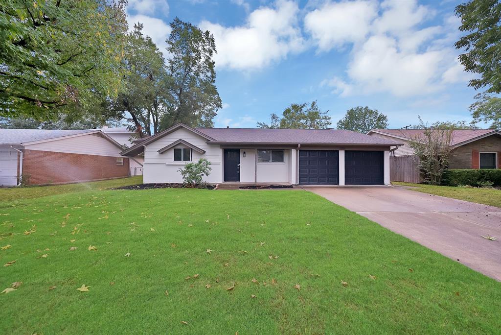 3206 Griffiths Drive Property Photo 1