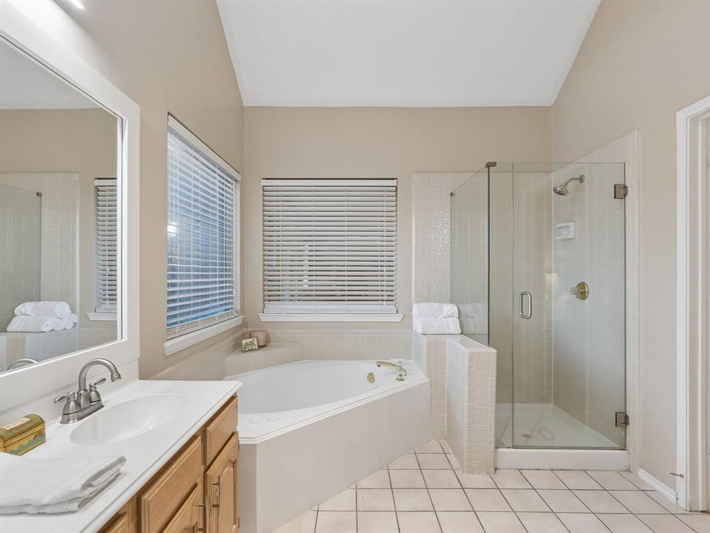 1008 E Grubb Drive Property Photo 24
