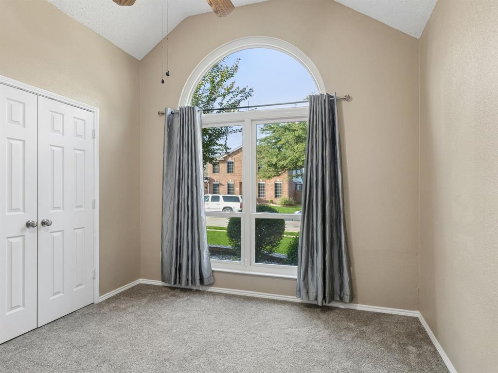 1008 E Grubb Drive Property Photo 28