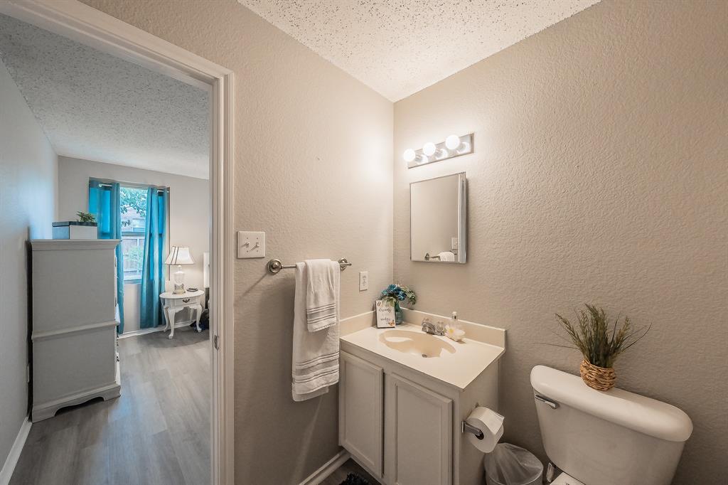 1016 Stone Chapel Way Property Photo 17