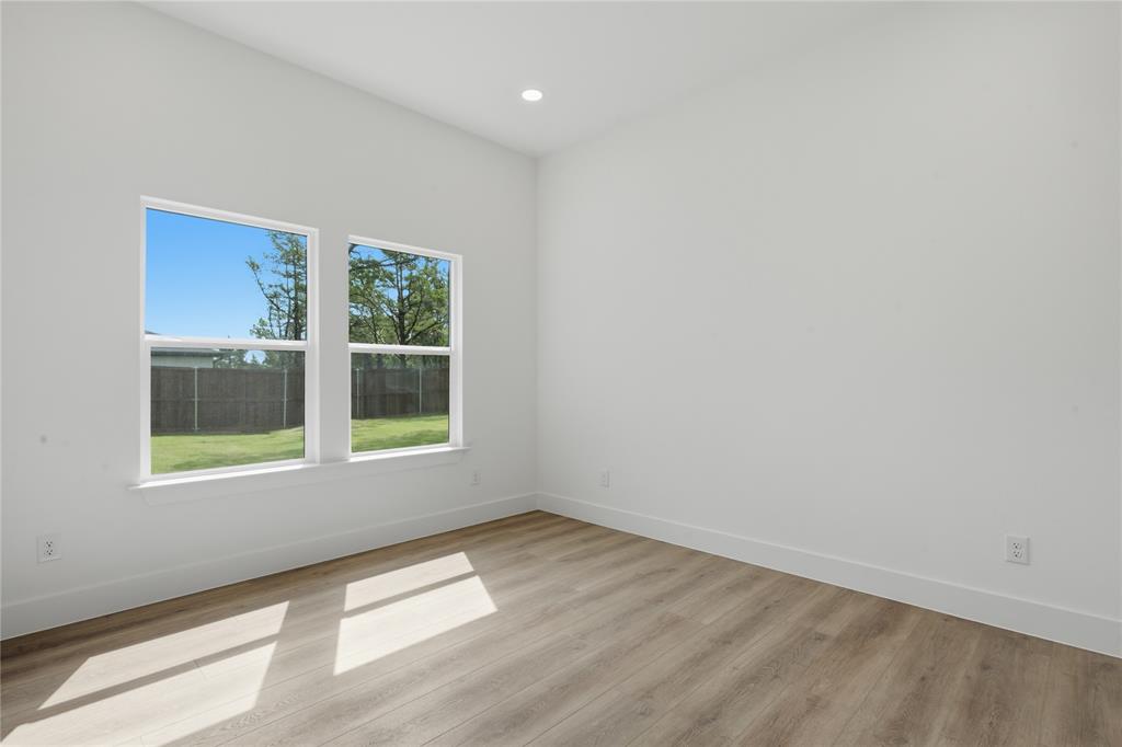 2634 Bainbridge Drive Property Photo 22