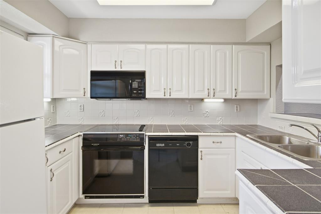 2732 Copper Creek Drive 202 Property Photo 1