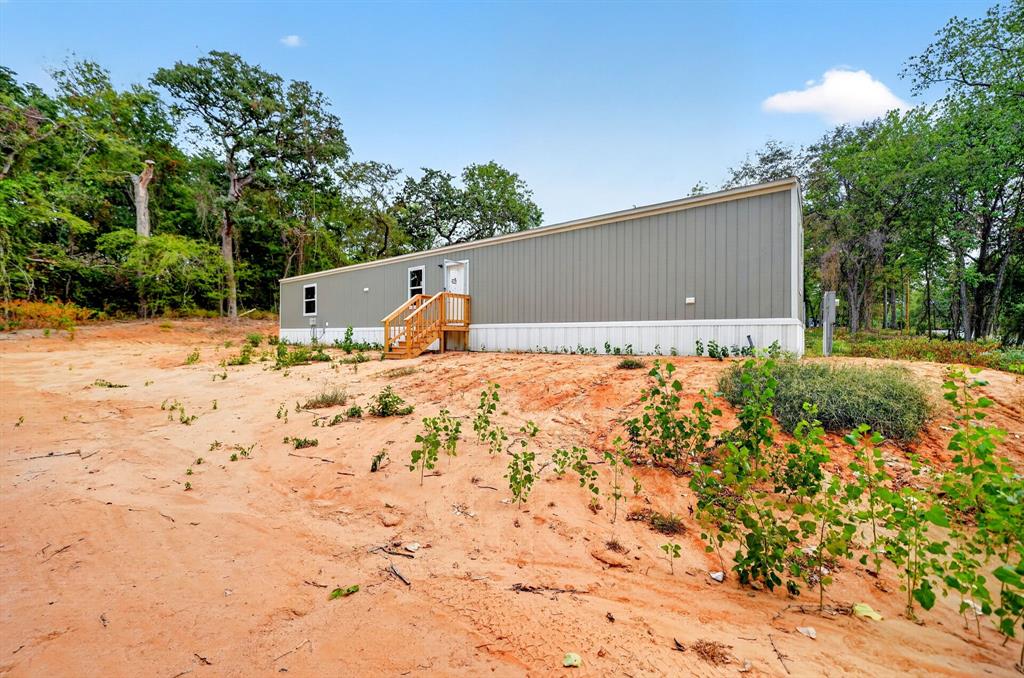 218 W Acres Road Property Photo 1