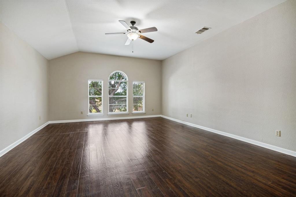 814 Foxwood Lane Property Photo 21