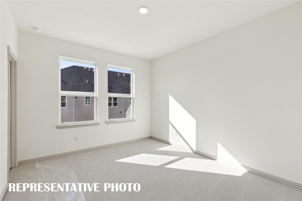 1401 Rooted Road Property Photo 13