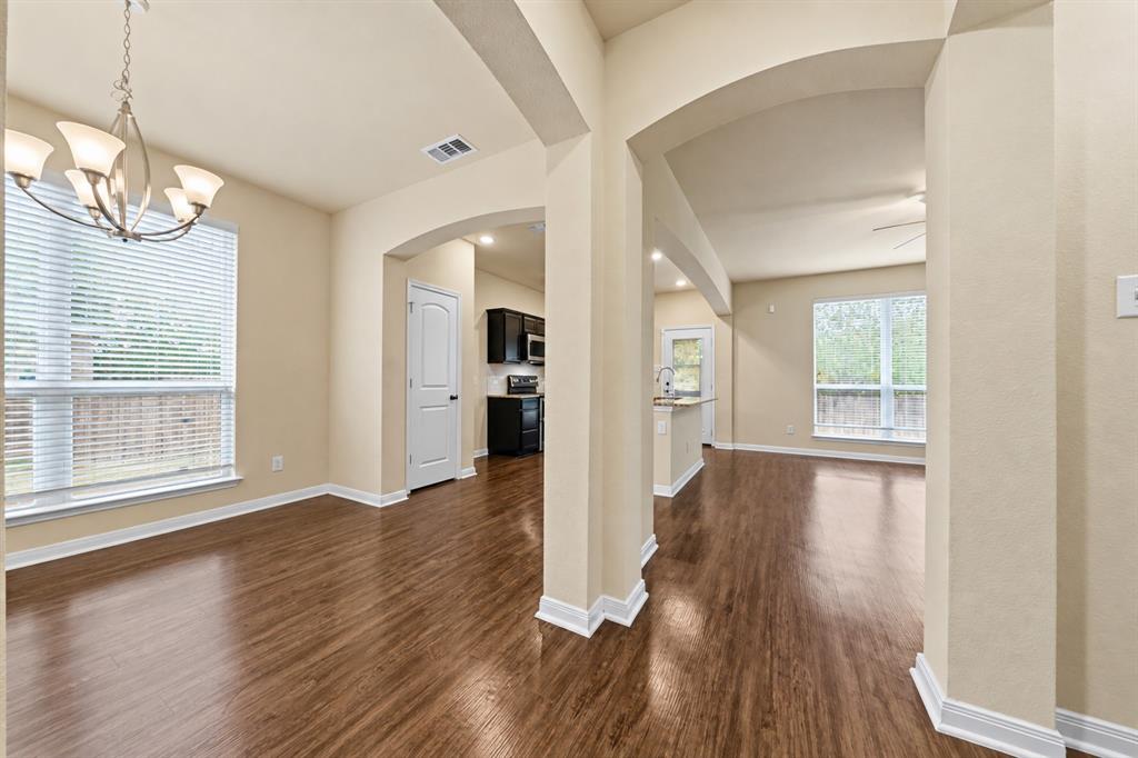 602 Hobby Road Property Photo 3