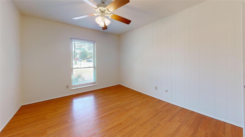 739 Leading Lane Circle Property Photo 6