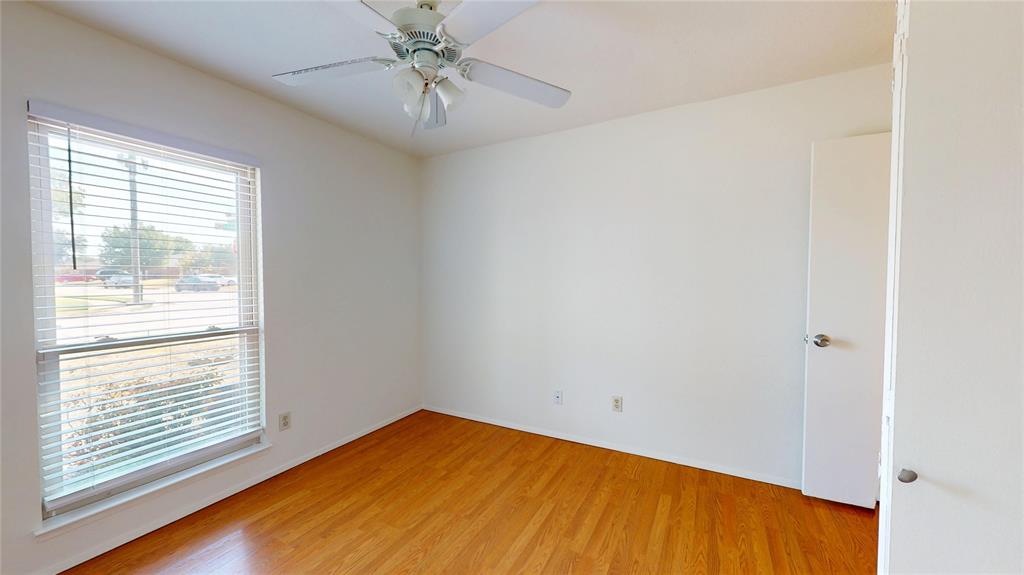 739 Leading Lane Circle Property Photo 11