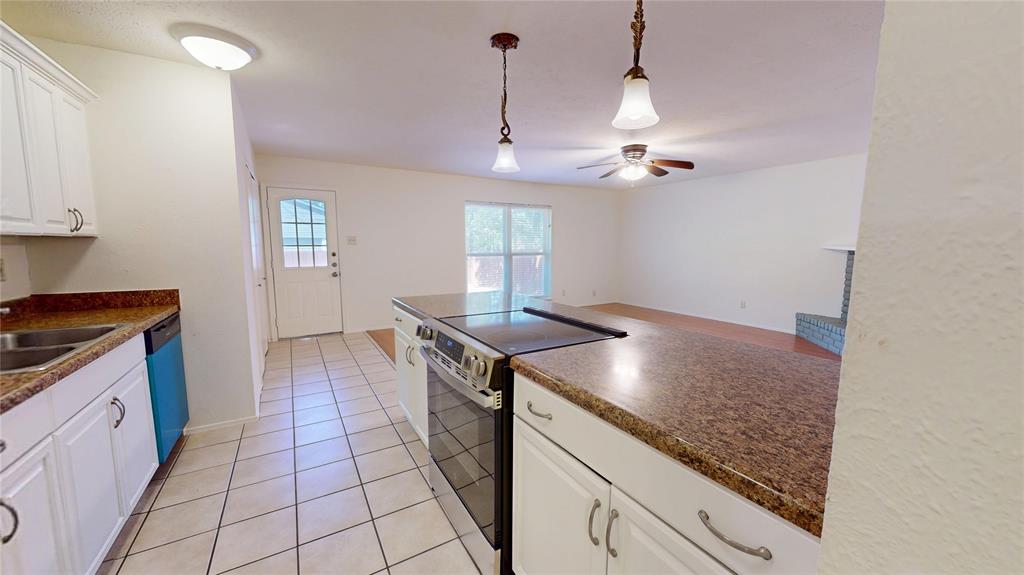 739 Leading Lane Circle Property Photo 21
