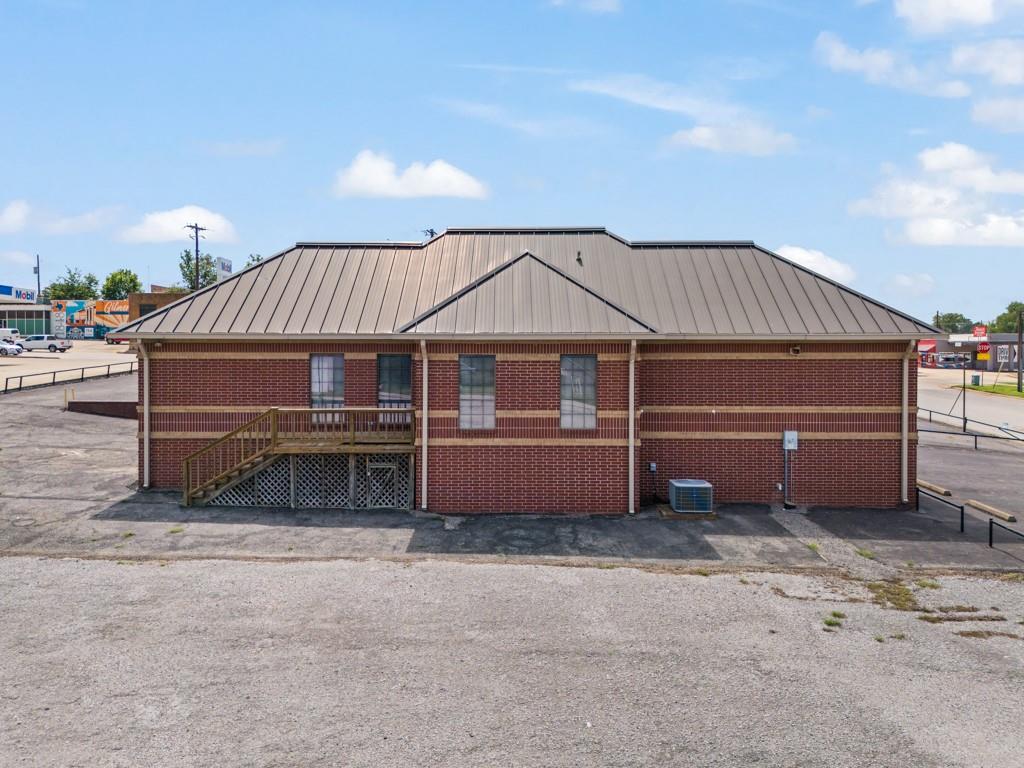 112 Us Hwy 271 Property Photo 5