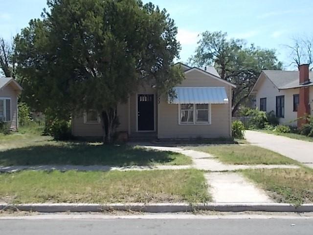 933 Peach Street Property Photo 1