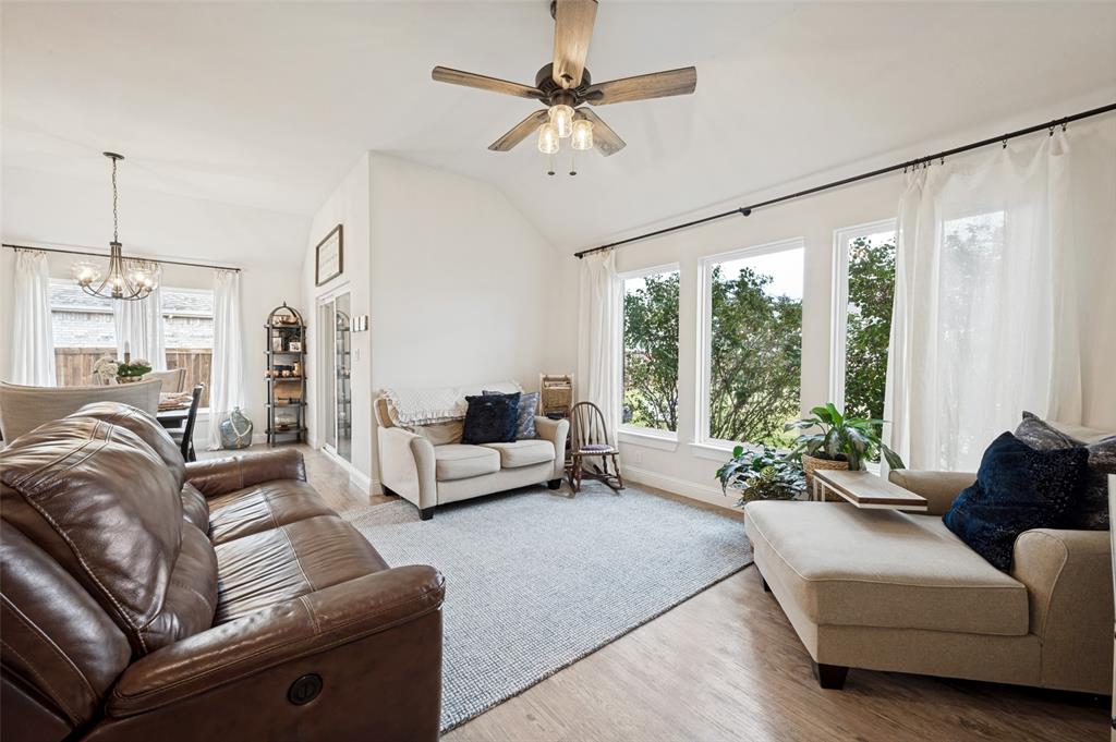 112 Kens Court Property Photo 11