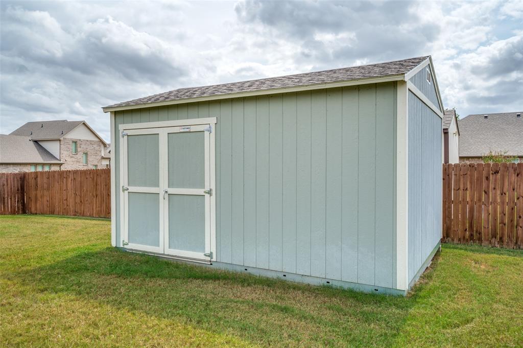 112 Kens Court Property Photo 24