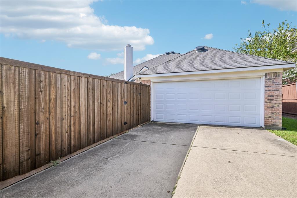 3901 Rolling Hills Drive Property Photo 34