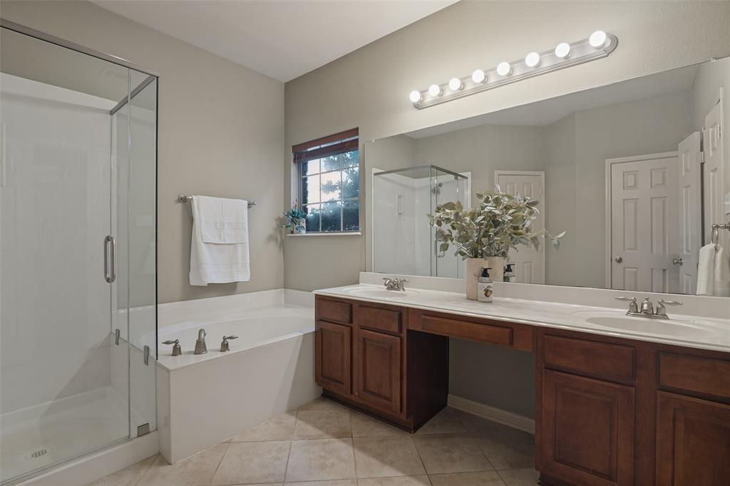 413 Royal Oak Drive Property Photo 16