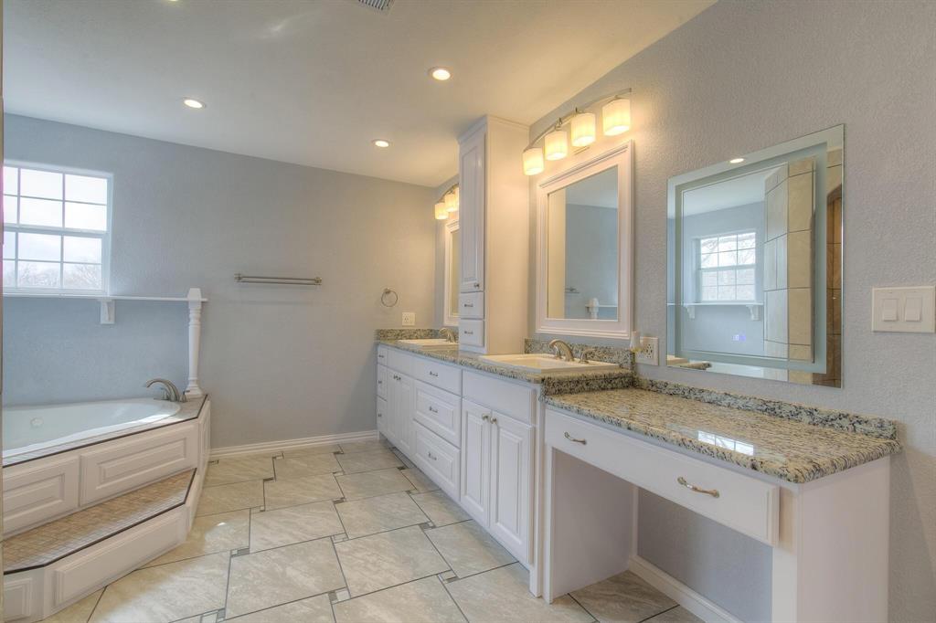 419 Sky Harbour Court Property Photo 26