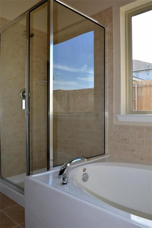 704 Westgate Court Property Photo 7