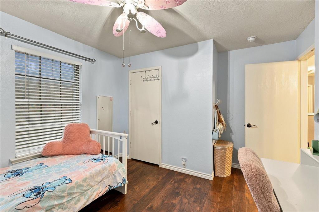 1424 Autumncrest Drive Property Photo 28