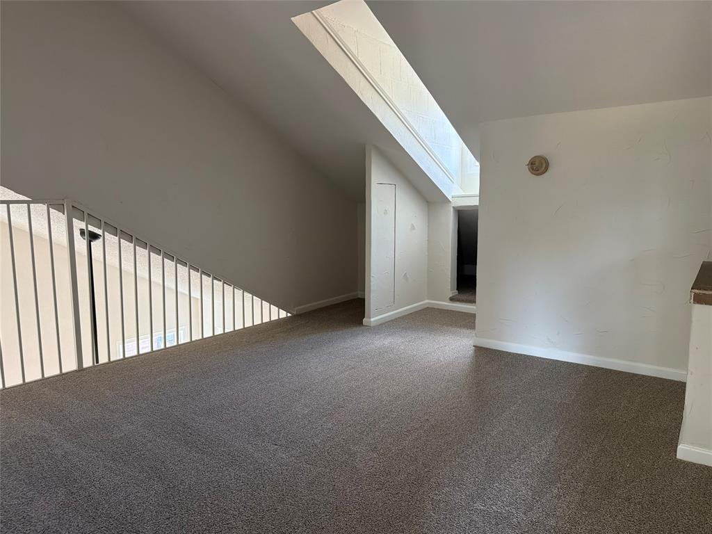 832 Brockden Drive Property Photo 20