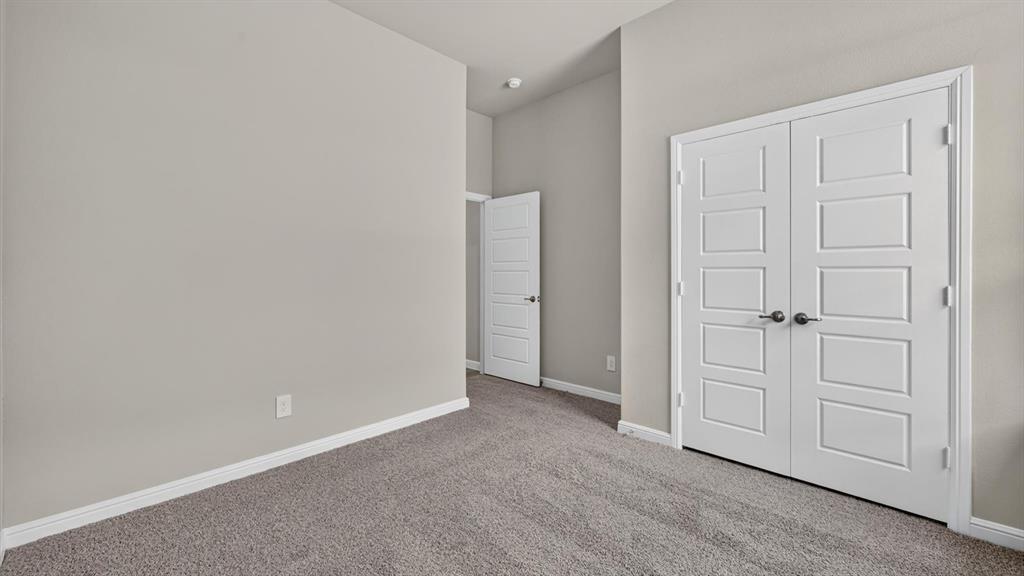 3292 Pier View Street Property Photo 14